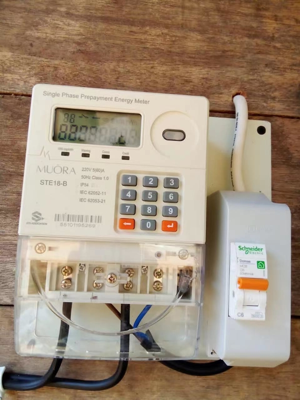 STS-Standard-konformes Pay-as-you-go-Solarsystem mit mobiler Zahlungsintegration und Fernanschluss/-trennung