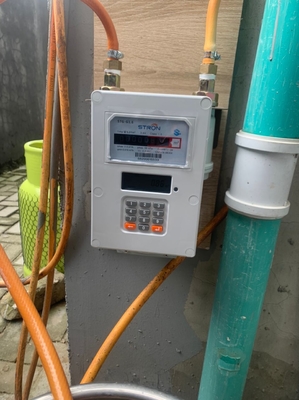 Hochpräziser Gaszähler der Klasse 1.5 mit Fernbedienung und automatischer Ventilsteuerung